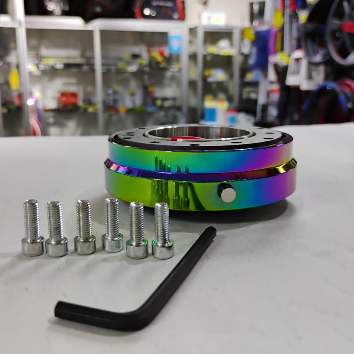 GENERICO - Masa universal desmontable delgada slim para volantes deportivo de acero color tornasol