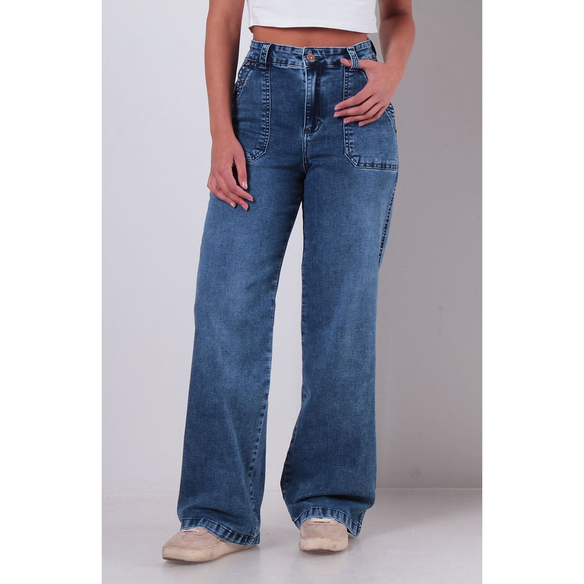 WADOS - JEANS MUJER CARGO RECTO TIRO ALTO PRETINA UN BOTON