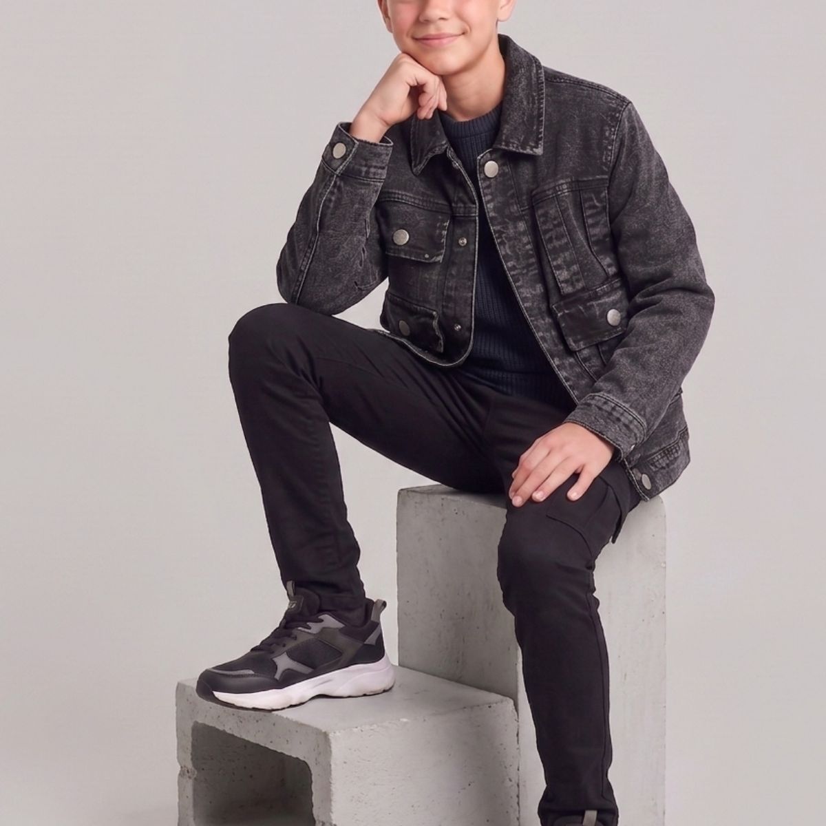 KIBOU - Chaqueta Mezclilla Negra Niño Denim Prelavado Cargo