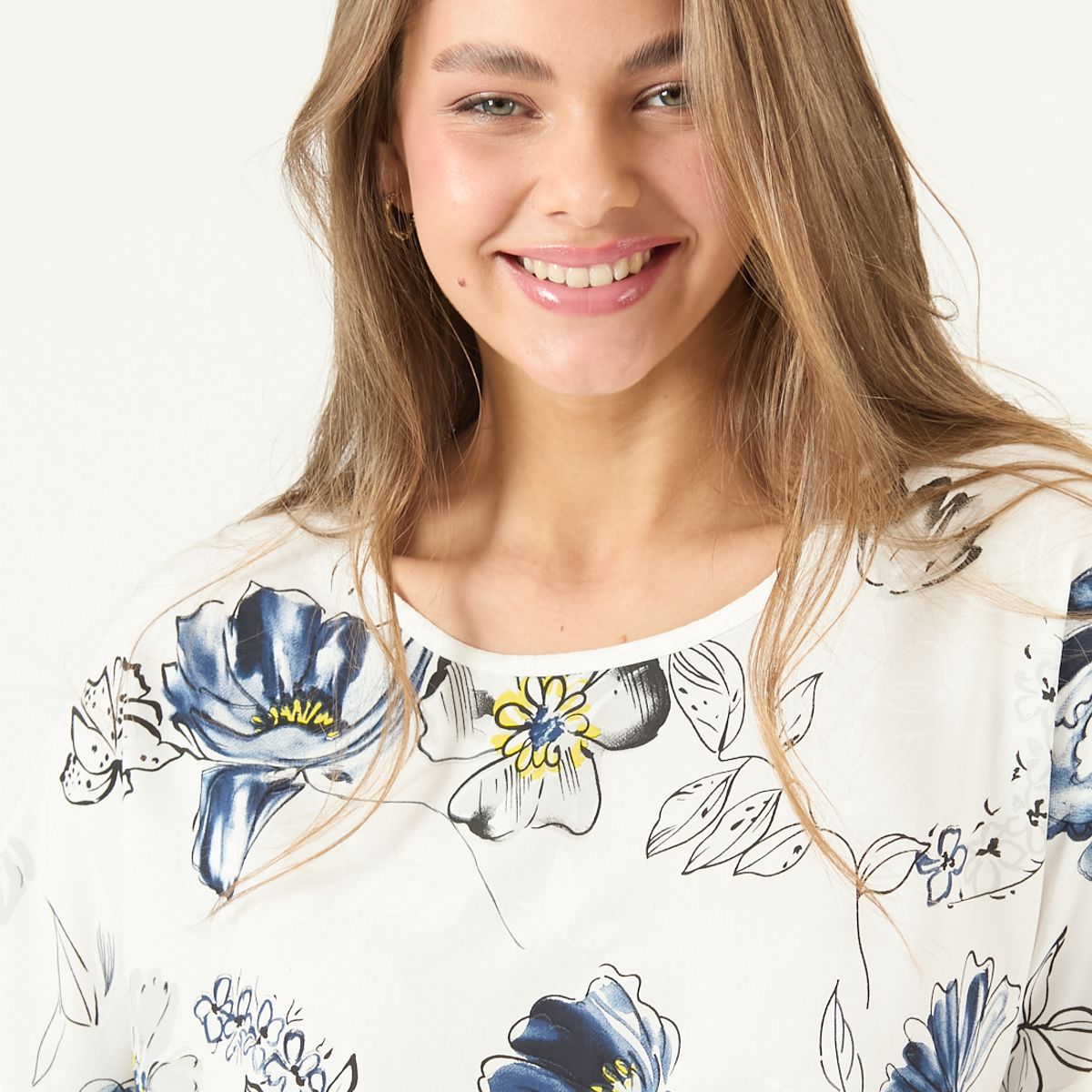 PRIVILEGE - Blusa Estampada Azul Cod 4517785