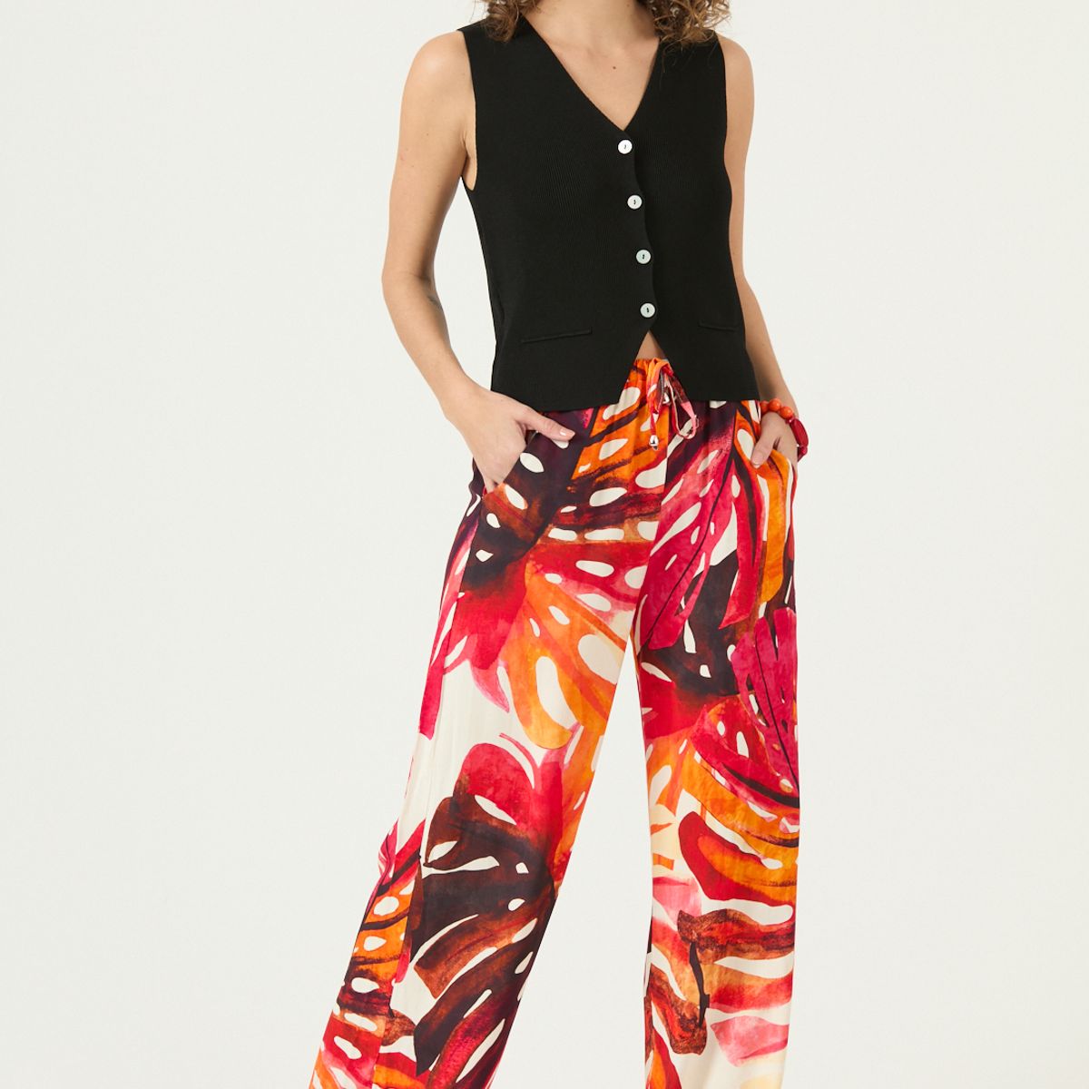 PRIVILEGE - Pantalon Straight Estampado Fucsia Cod 2013395