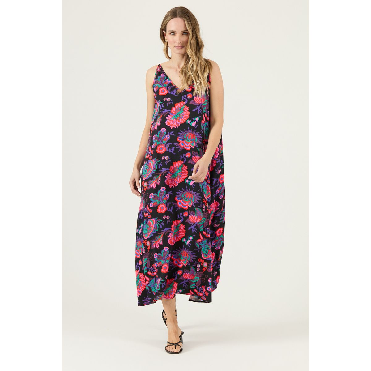 PRIVILEGE - Vestido Estampado Negro Cod 4005245