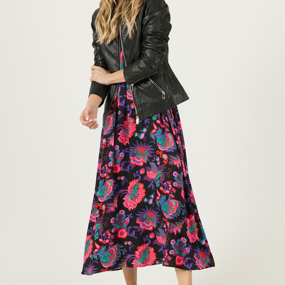 PRIVILEGE - Vestido Estampado Negro Cod 4005245