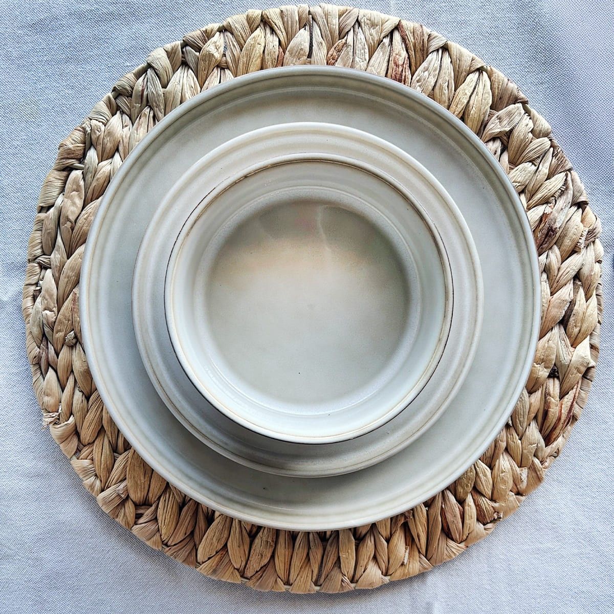 IMAHE - Set Vajilla 18 Piezas Cerámica Beige Línea Rustica