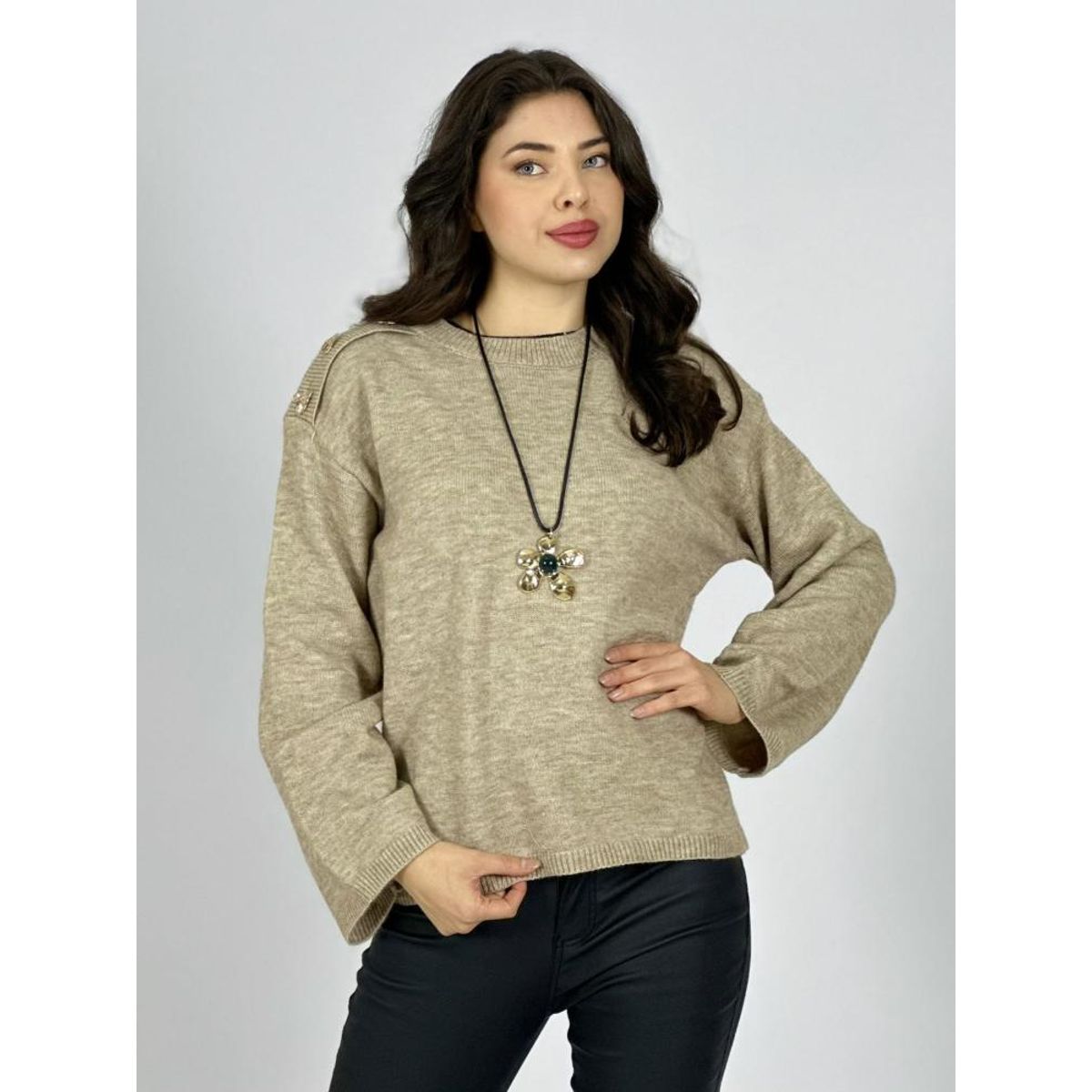 ENIGMATICA BOUTIQUE - Sweater Lana Corazones Brillantes en Hombros
