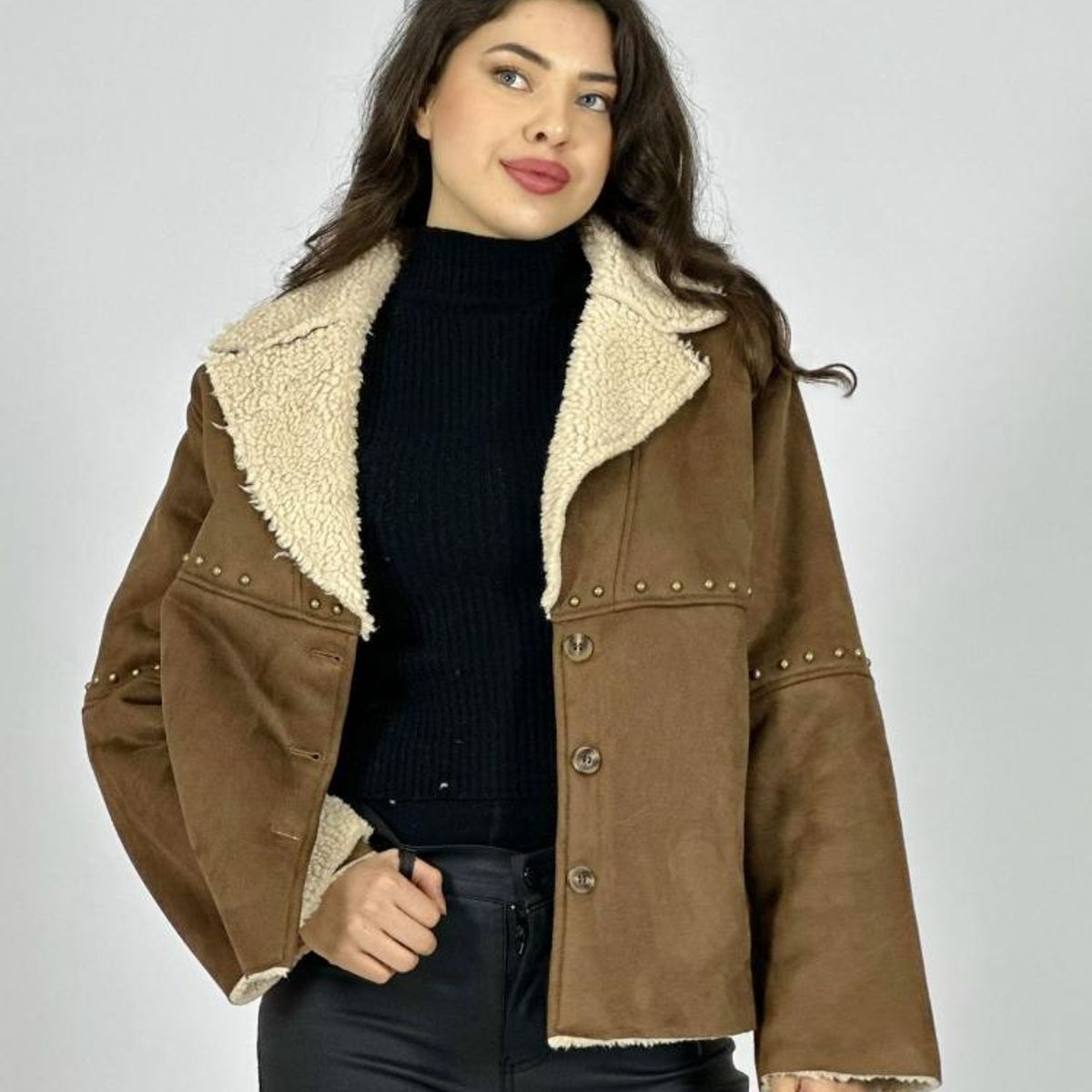 ENIGMATICA BOUTIQUE - Chaqueta Aviadora Achiporrada con Tachas