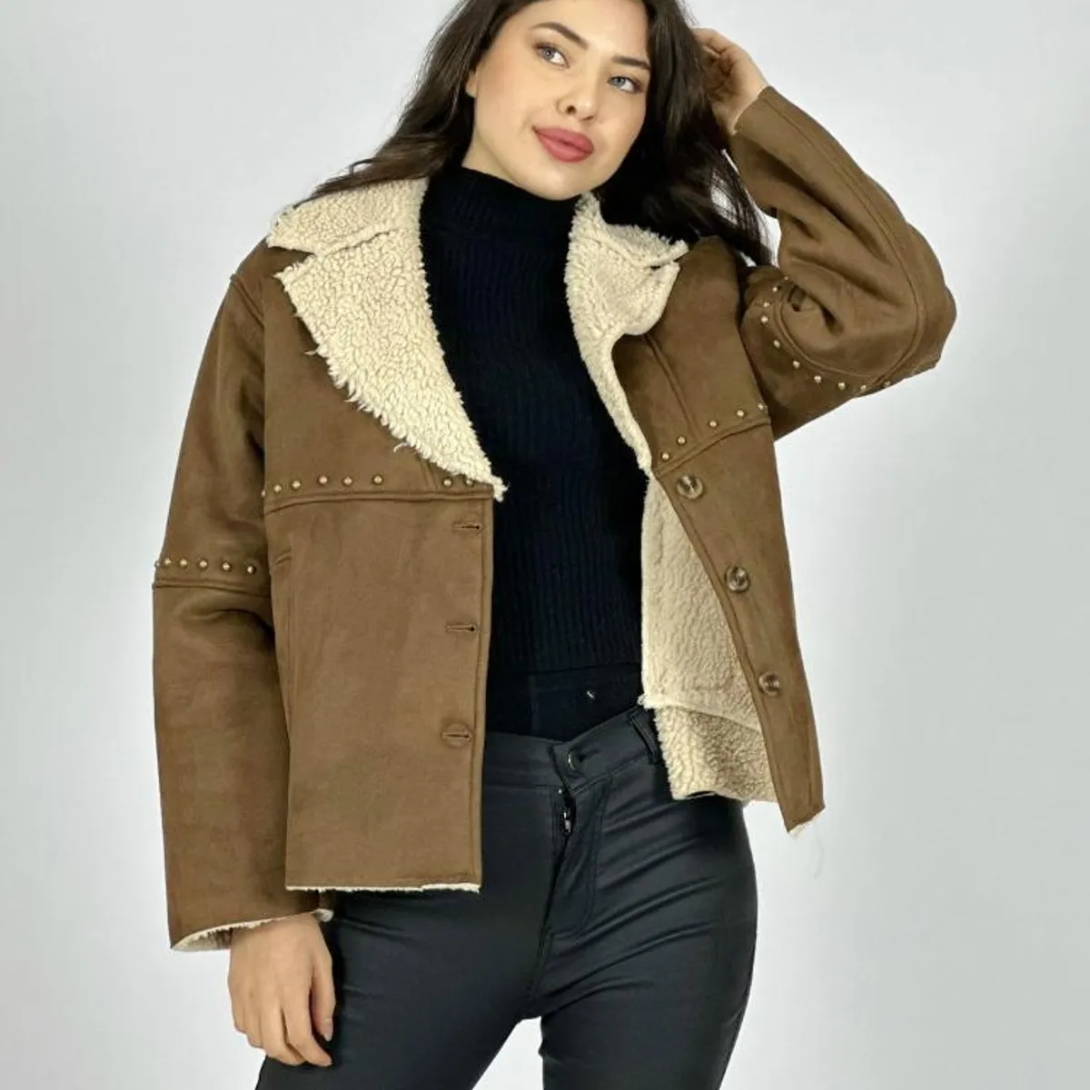 ENIGMATICA BOUTIQUE - Chaqueta Aviadora Achiporrada con Tachas