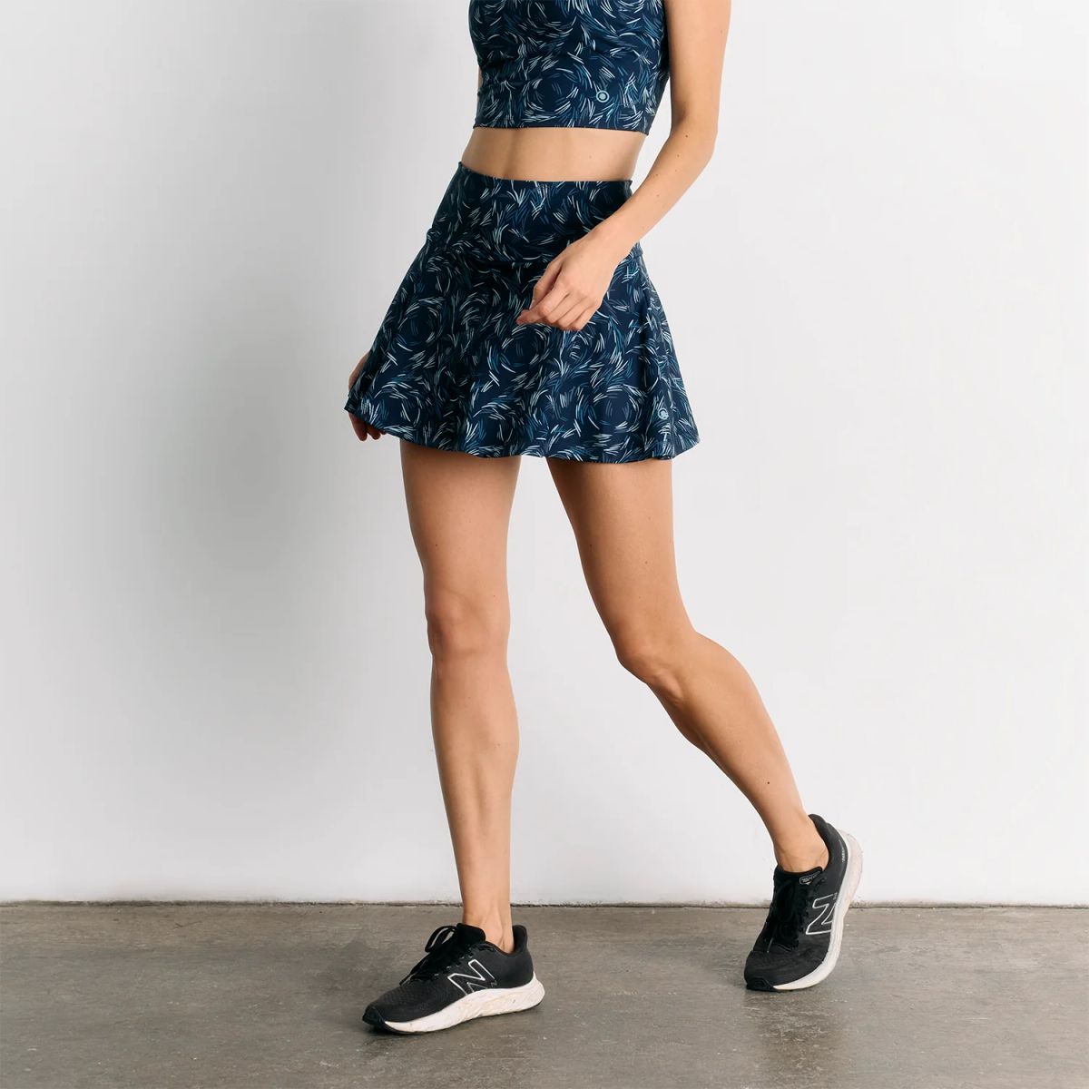 LOUNGE - Falda Short Estampado Hojas Active LOUNGE