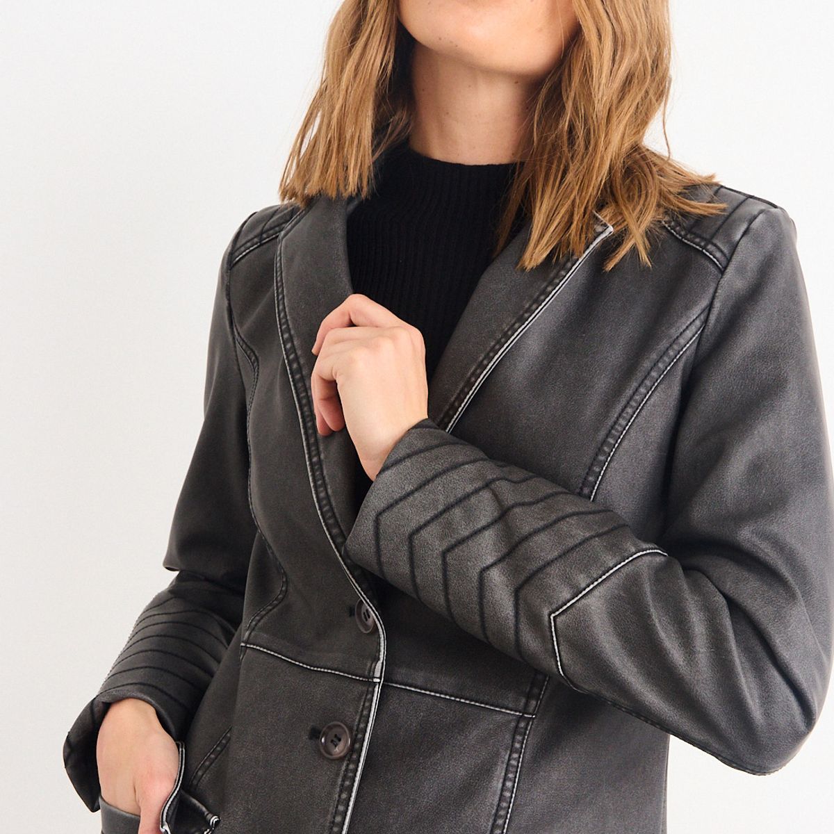 IO - Trench Liso Mujer Negro Io