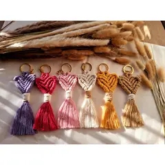 VERDEMAR - Set 6 Llaveros Boho Tejidos en Macramé Colores Surtidos