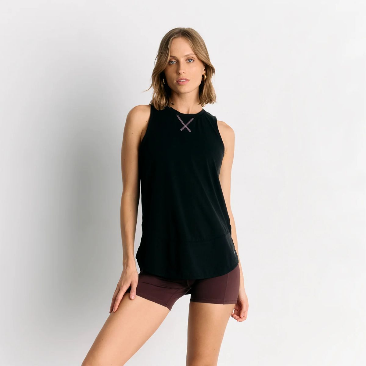 LOUNGE - Polera Deportiva Sin Mangas Active LOUNGE