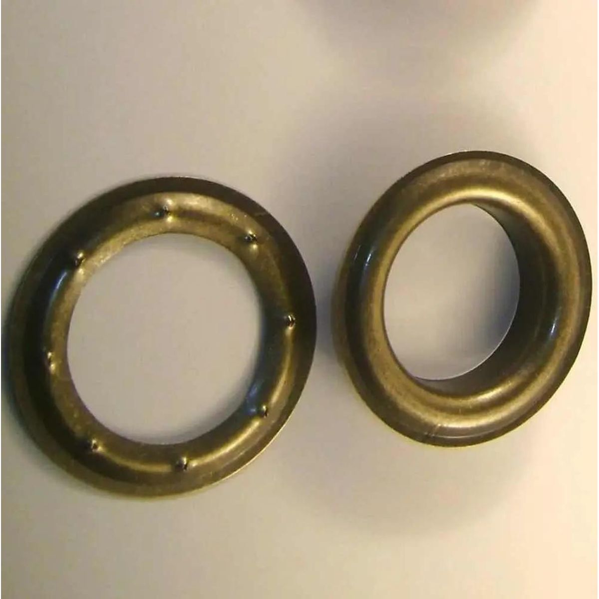 GENERICO - Ojetillos metálicos envejecidos 40mm 200 unidades