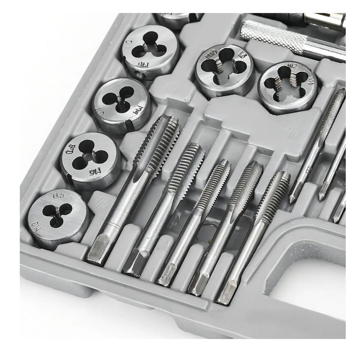 GENERICO - Set De Machuelos Y Terraja Métrico De Acero M3-m12 40pc Color Gris