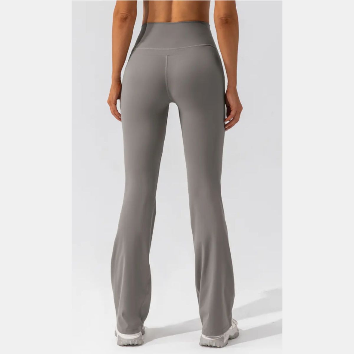 LIKE SHOP - Calza Larga Deportiva Tiro Extra Alto Flare Interior Frisado 7048
