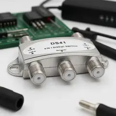 GENERICO - Diseqc 2.0 Satelital 4x1 , Conectas Hasta 4 Antenas