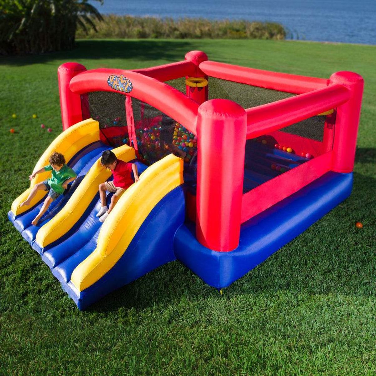 HOBBY MARKET - Juego Inflable Triple Juego 5.1x4.2m
