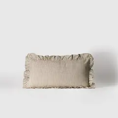 LOUNGE - Cojín Líneas Vuelos 30 cm x 60 cm Beige
