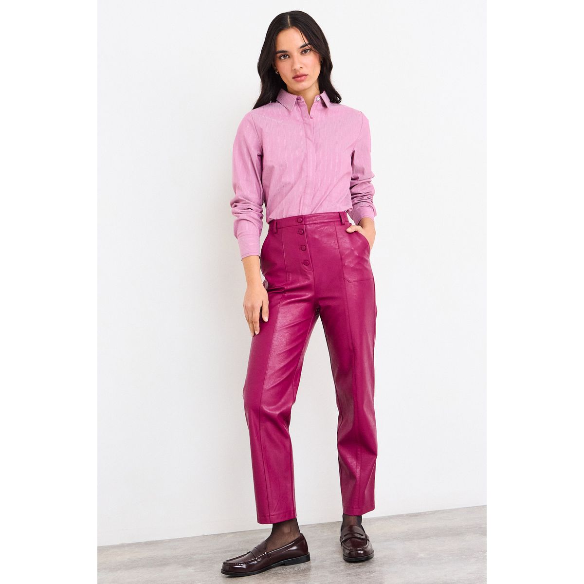 IO - Pantalon Liso Mujer Burdeos Io