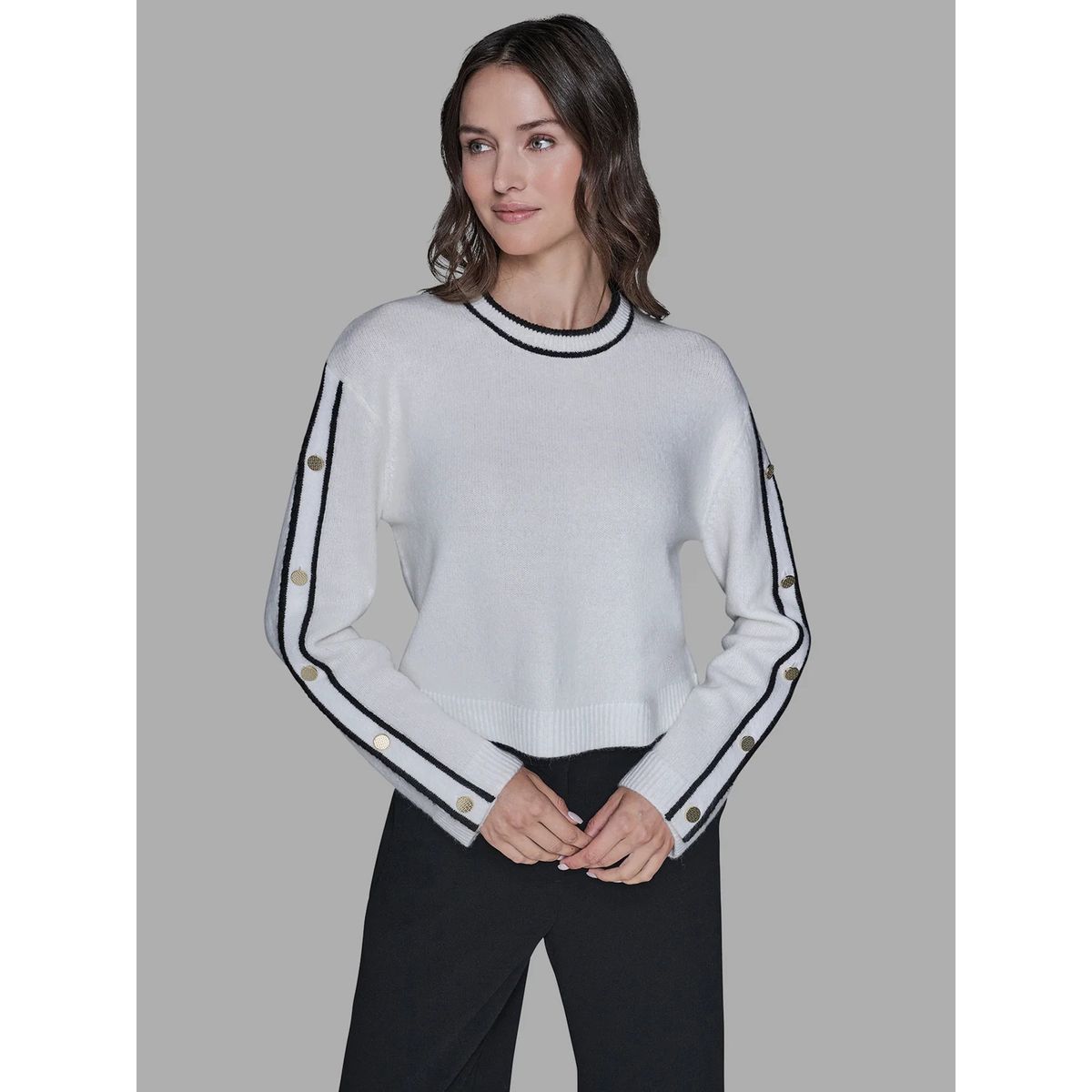KARL LAGERFELD - Sweater con botones en las mangas