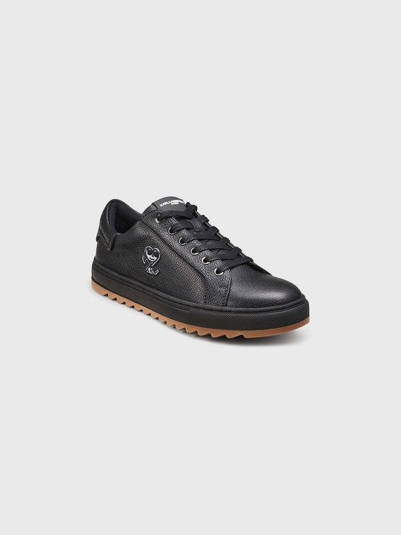 Zapatillas de cuero con parche