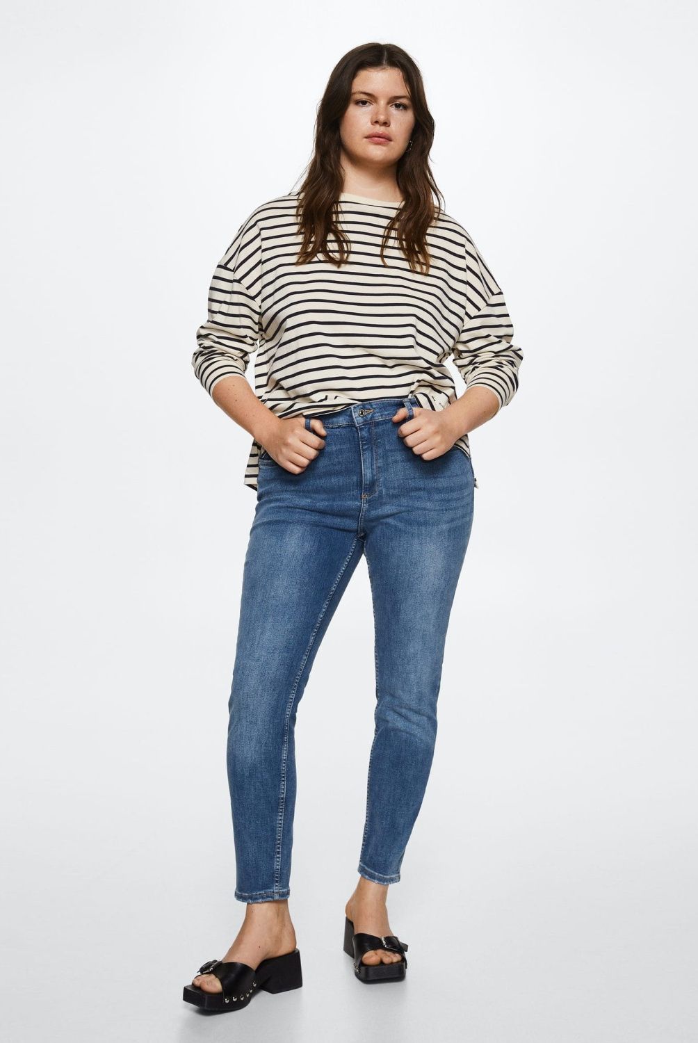 MANGO - Jeans Push Up Tiro Medio Mango