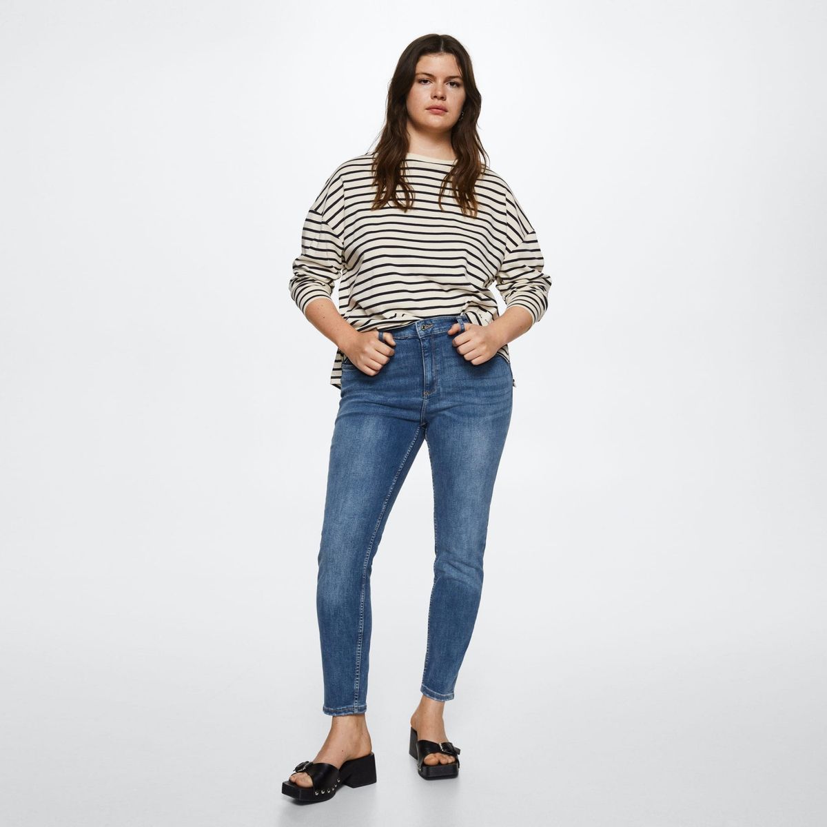 MANGO - Jeans Push Up Tiro Medio Mango