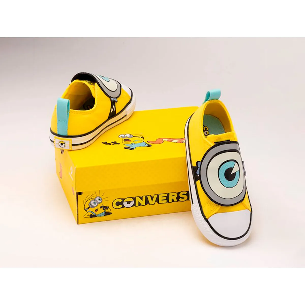 CONVERSE - Zapatillas Urbanas Niños Converse Chuck Taylor One Strap Minions Amarillo
