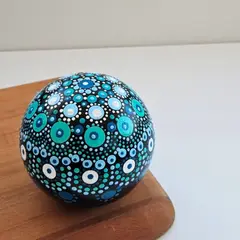 CREA TALLER - Esfera decorativa de cerámica, pintada a mano 9cm