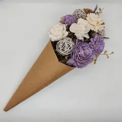 SOHOGAR - Arreglo Cono Flores Surtidas Lavanda