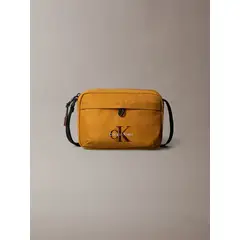 CALVIN KLEIN - Bolso Cruzado de Sarga Impermeable Mostaza
