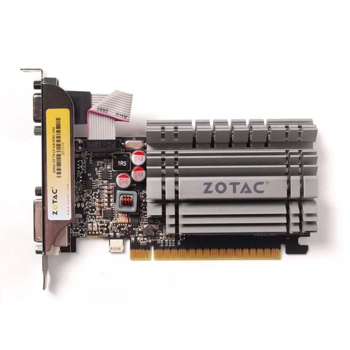 ZOTAC - Tarjeta de Video - Zotac Zone - Nvidia GeForce GT 730 - 4GB