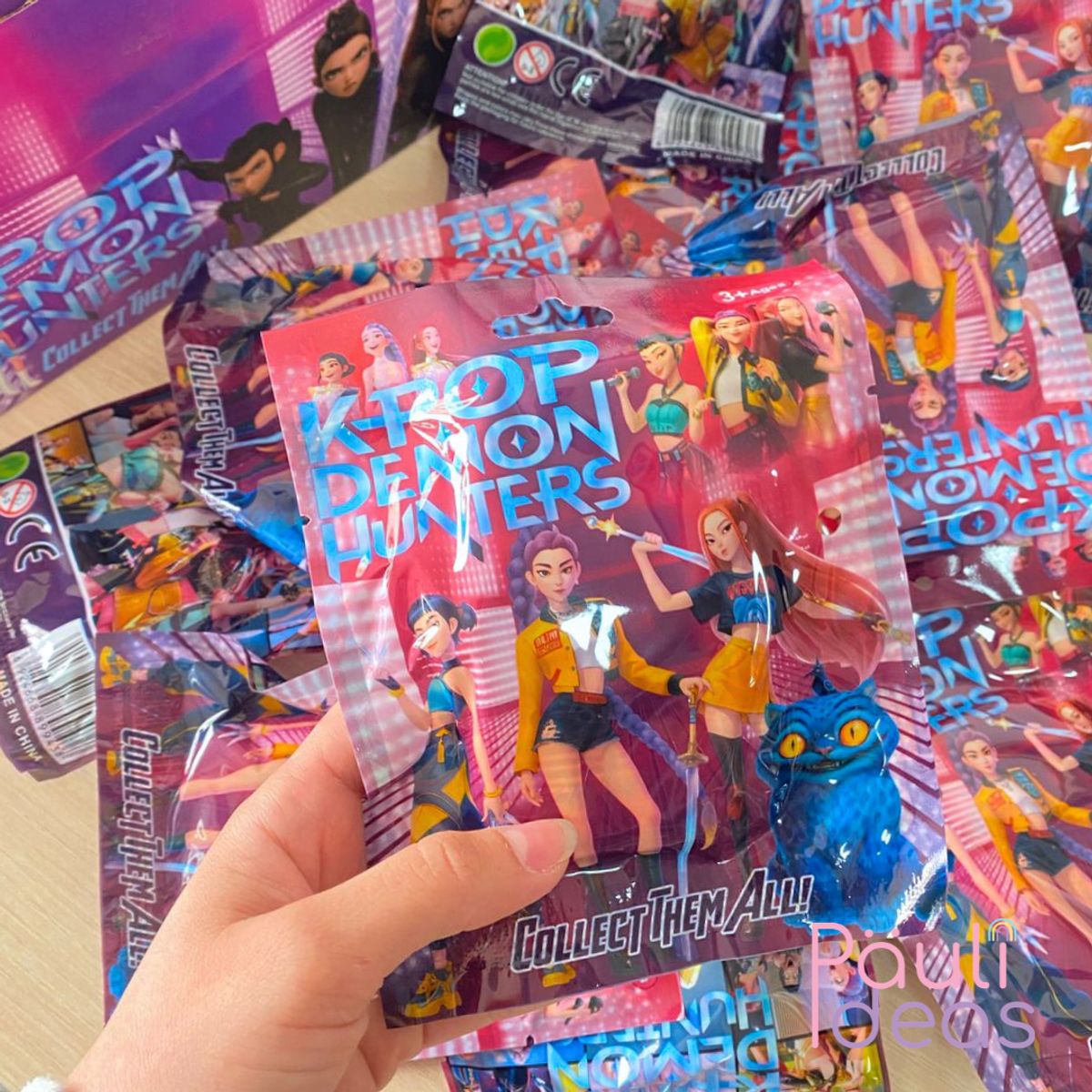 GENERICO - Box Regalo Papelería De Las Guerreras Del Kpop Rumi