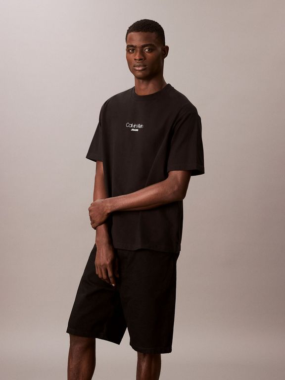 CALVIN KLEIN Polera Relaxed Logotipo en Relieve Negro