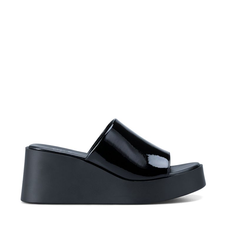 Sandalia Casual Plataforma Negra Mujer QIU330