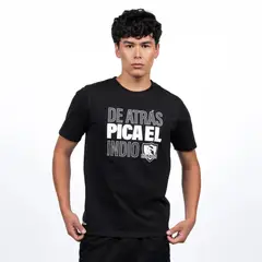 COLO COLO - Polera Hombre Urbano "De Atrás Pica el Indio" Negro