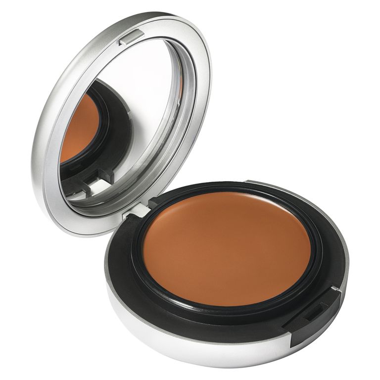 Base De Maquillaje Studio Tech
