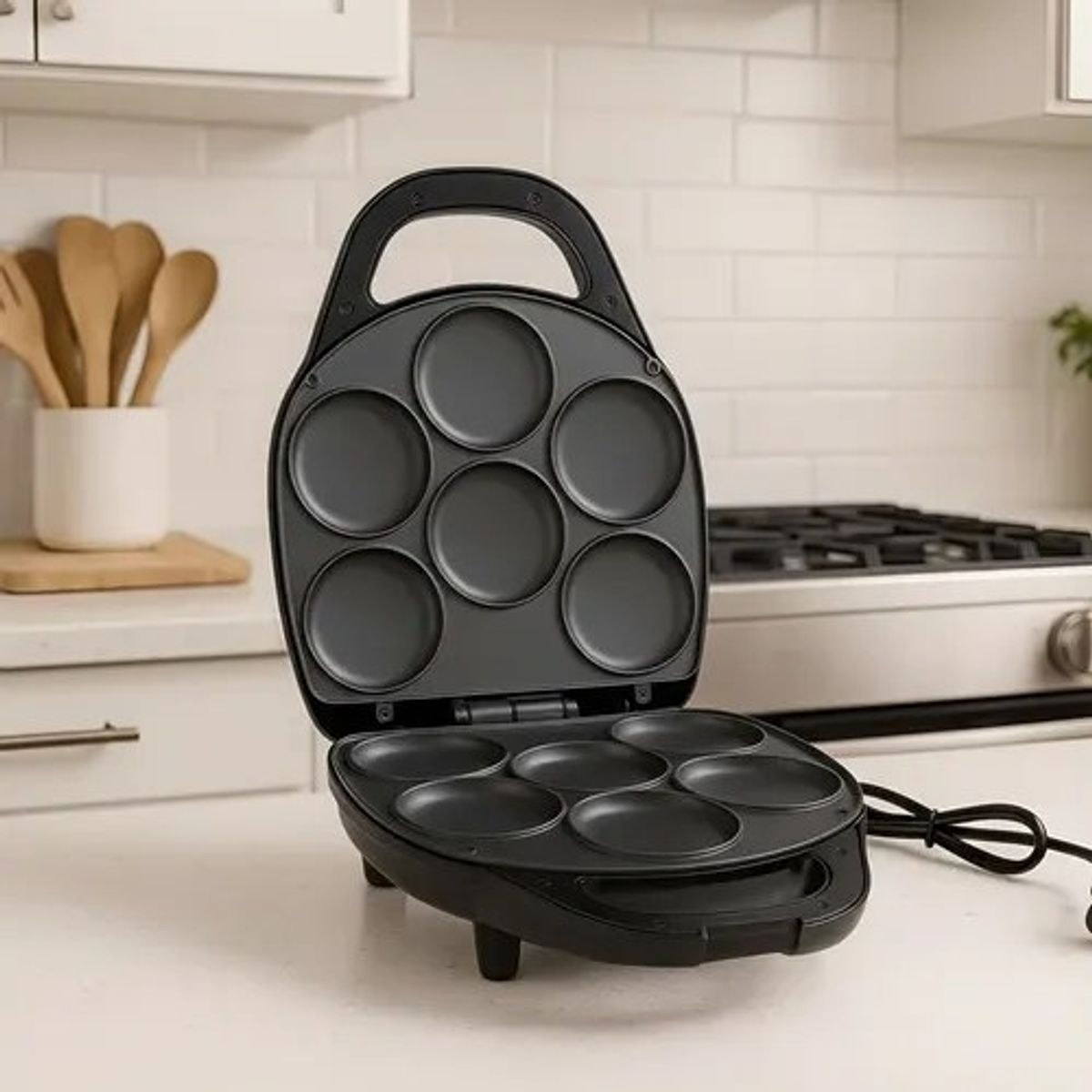 ACKILISS - Maquina De Muffins Arepas Tostador Multiuso Antiadherente 1400W 6 cavidades Marca Ackiliss