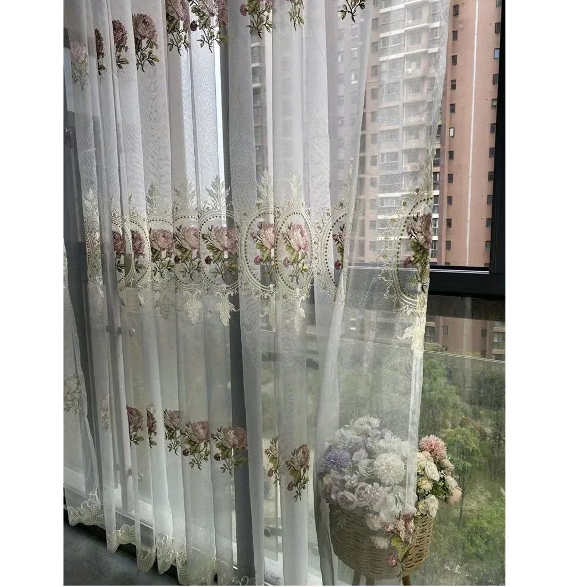 TATEE - Set 2 Cortinas Bordadas Con Rosas Estilo perforado 100X250cm