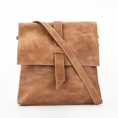 BRAVA - Bandolera de cuero modelo PAZ tostado
