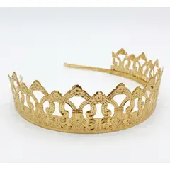 GENERICO - CORONA METALICA REINA DORADO X1 UNI