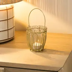 AMOBLE - Candelabro Dorado 1