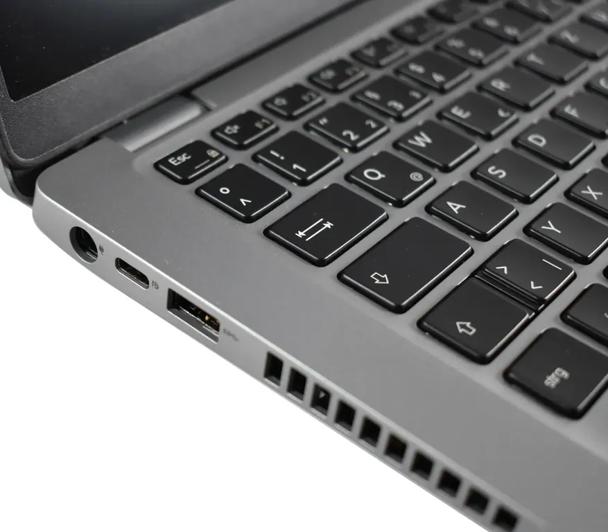 NOTEBOOK LATITUDE 5410 INTEL CORE I5 – 10310U 16GB RAM 256GB SSD REACONDICIONADO