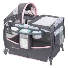 BABY TREND - Cuna Corral Deluxe II Primrose con Música y Mudador