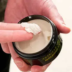 AMERICAN CREW - Molding Clay 85 g - Arcilla fijación fuerte y brillo medio