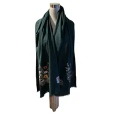 AMG ACCESORIOS - CHAL DE LANILLA HECHO A MANO DISEÑO EXCLUSIVO