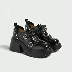 GENERICO - Botin Zapato Plataforma Charol Negro Hebillas Corazón - Chunky Sole Gótico