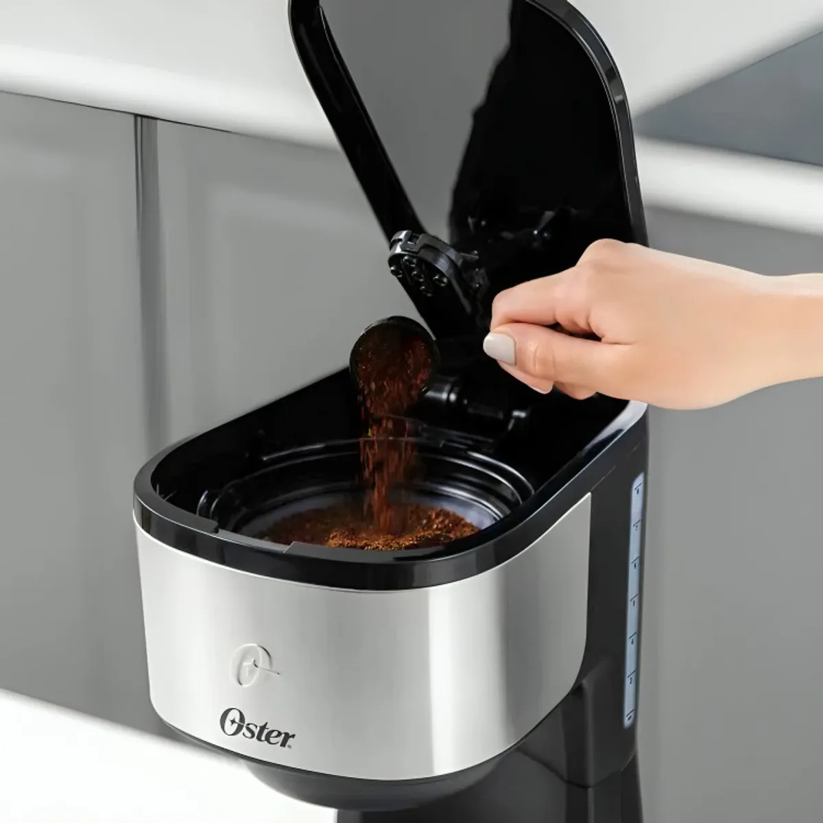 OSTER - Cafetera programable Oster®  8 tazas en acero inoxidable BVSTDC10SS