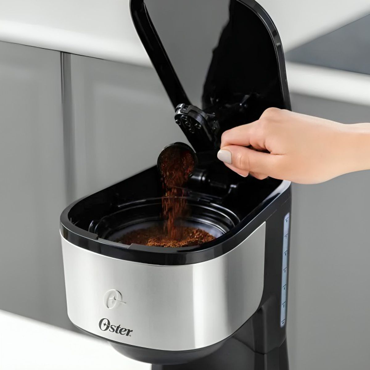 OSTER - Cafetera programable Oster®  8 tazas en acero inoxidable BVSTDC10SS