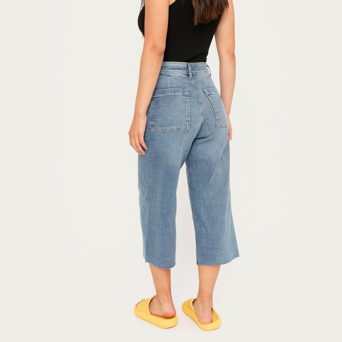 ONLY - Jeans Mom Cropped Tiro Alto Mujer Only
