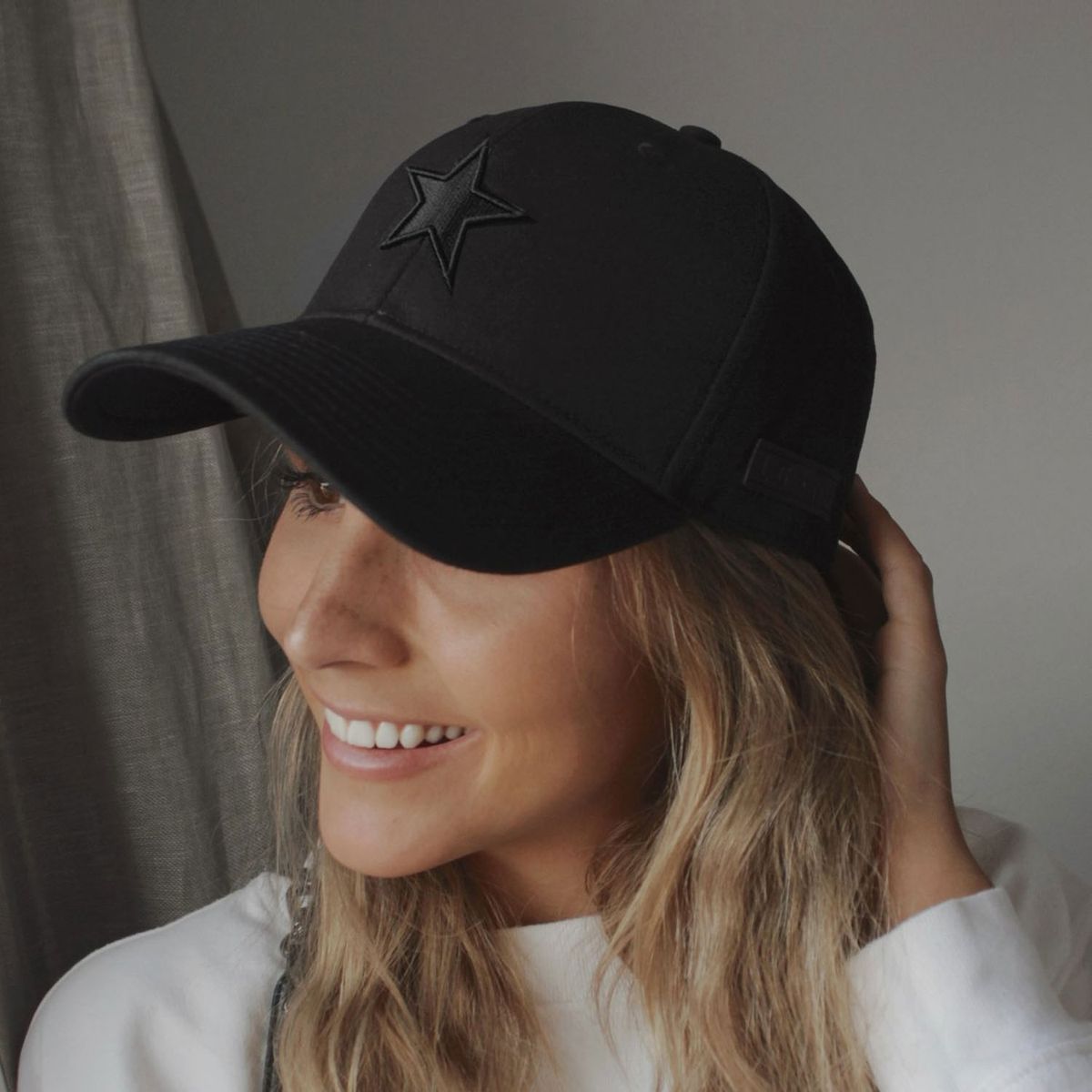 LGND - Gorra Jockey Mujer Lgnd Estrella Negra